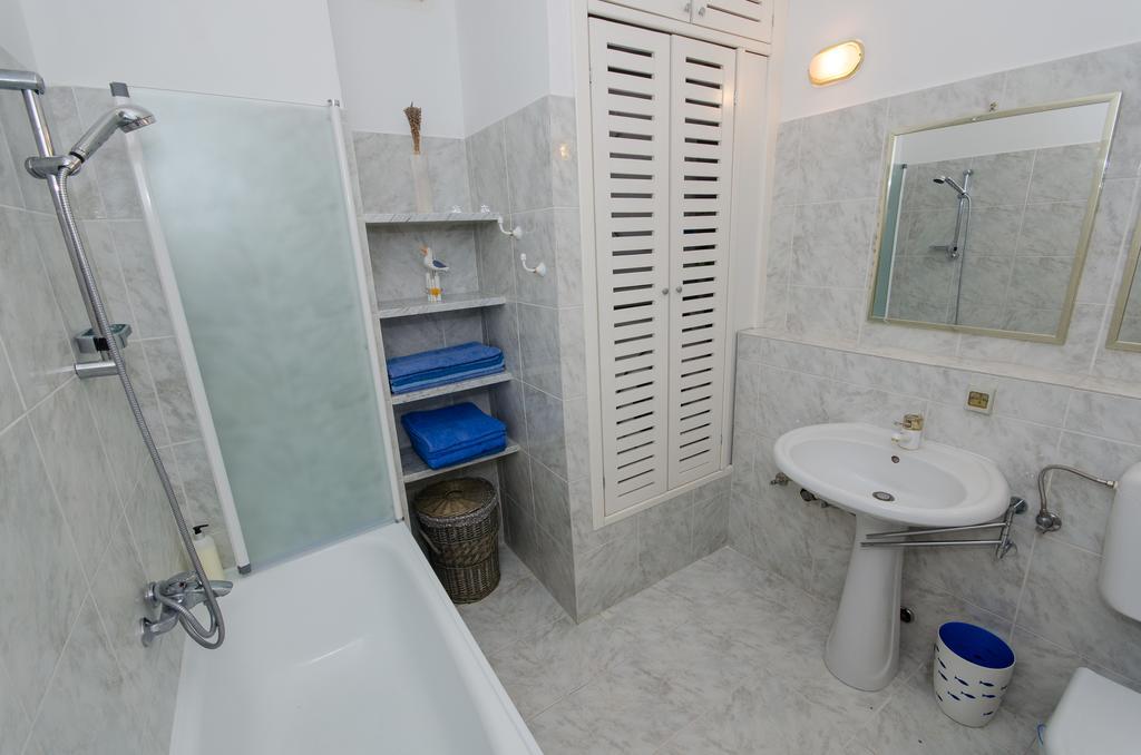 Apartment Noemi Ровинь Экстерьер фото