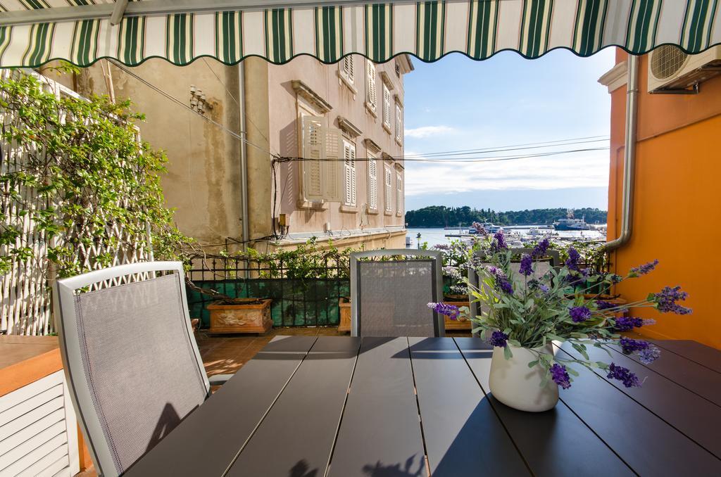 Apartment Noemi Ровинь Экстерьер фото