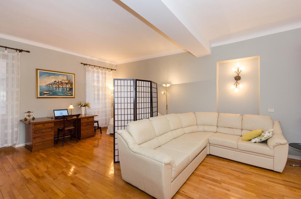 Apartment Noemi Ровинь Экстерьер фото